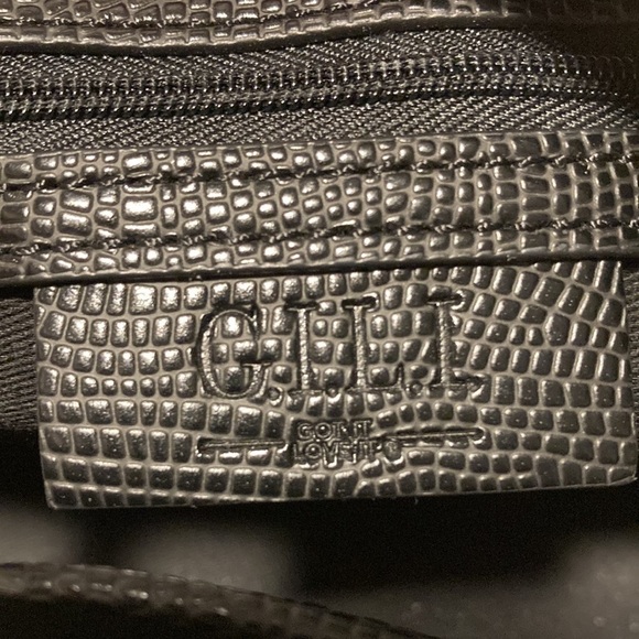 G.i.l.i. Genuine Leather Snakeskin Look Textured Bag - Picture 13 of 14